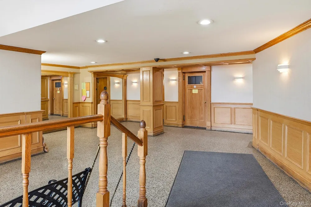 144-55 Melbourne Avenue #6J Flushing, NY 11367