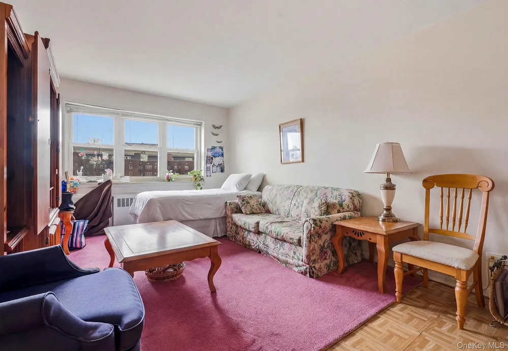 144-55 Melbourne Avenue #6J Flushing, NY 11367