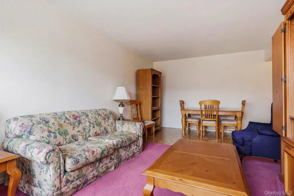 144-55 Melbourne Avenue #6J Flushing, NY 11367