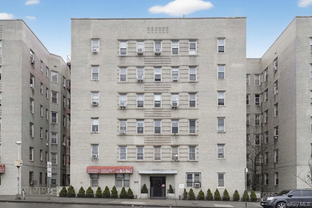 2190 Boston Road #4E Bronx, NY 10462