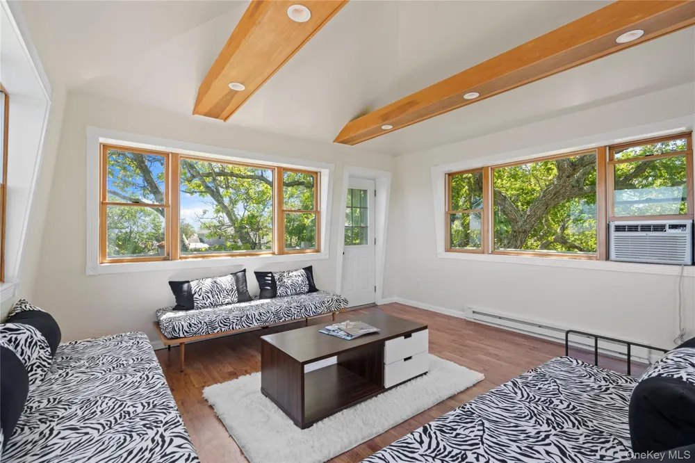 55 West End Avenue East Quogue, NY 11942
