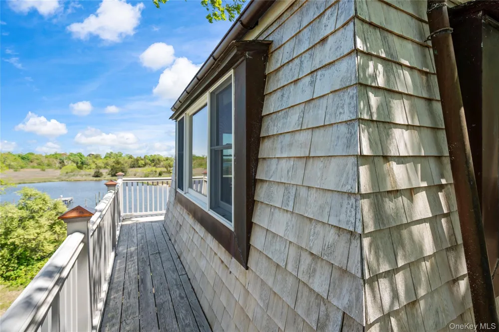 55 West End Avenue East Quogue, NY 11942
