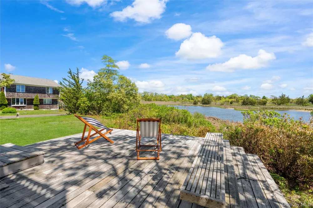 55 West End Avenue East Quogue, NY 11942