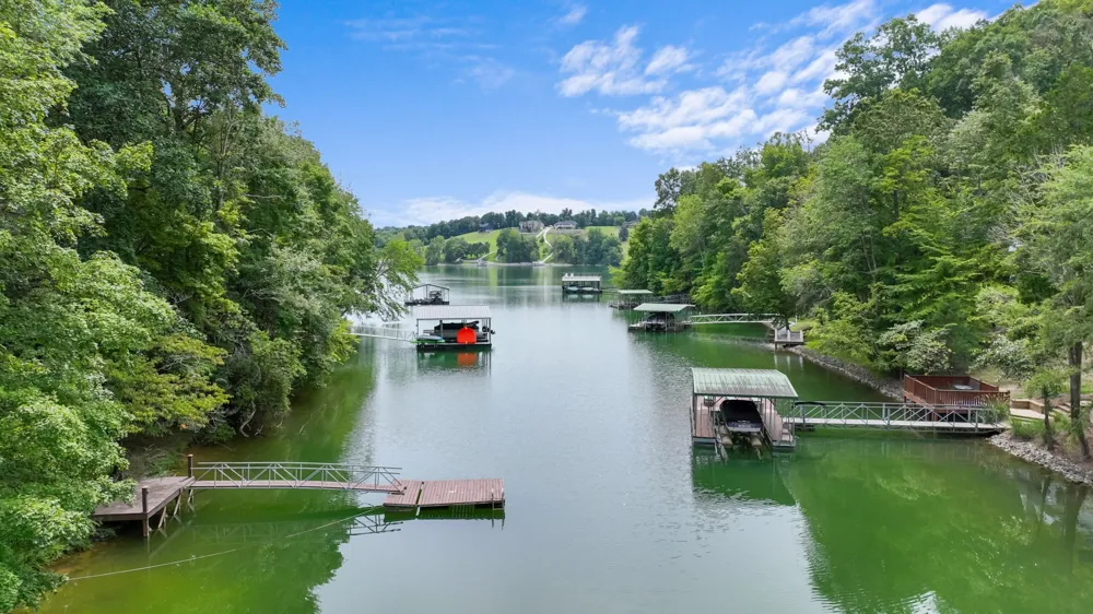 1530 Ridgeview Run Lynchburg, TN 37352