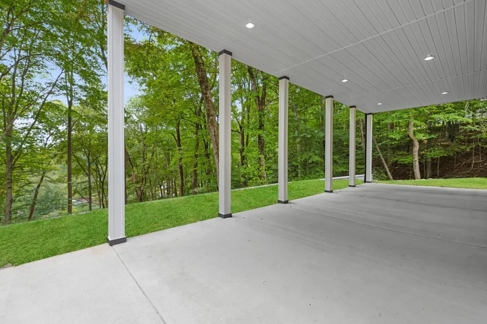 1530 Ridgeview Run Lynchburg, TN 37352