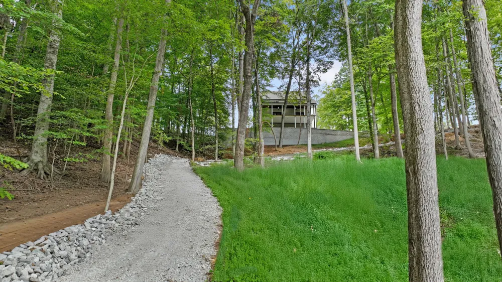 1530 Ridgeview Run Lynchburg, TN 37352