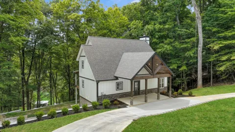 1530 Ridgeview Run