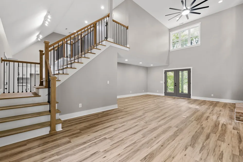 1530 Ridgeview Run Lynchburg, TN 37352