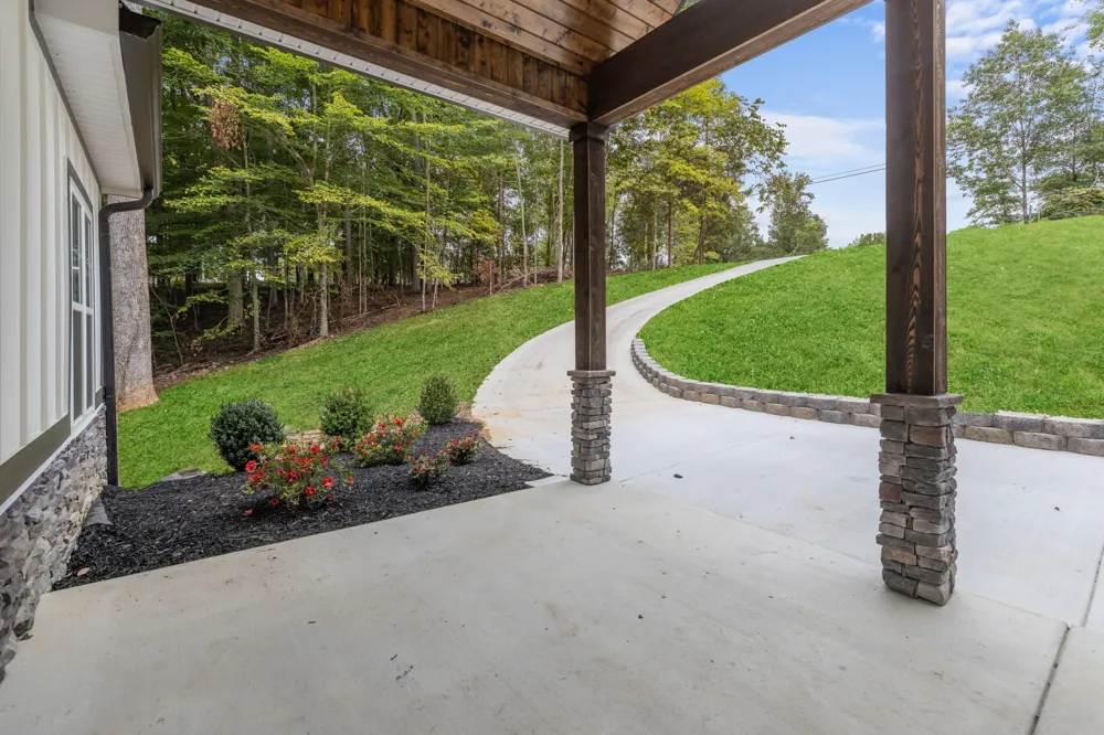 1530 Ridgeview Run Lynchburg, TN 37352