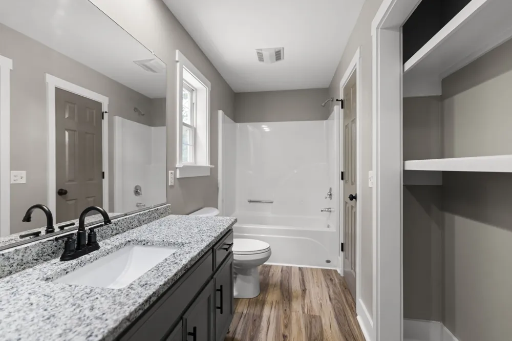 1530 Ridgeview Run Lynchburg, TN 37352