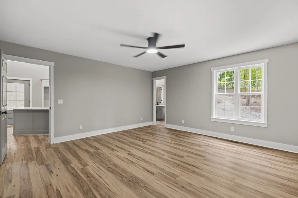 1530 Ridgeview Run Lynchburg, TN 37352