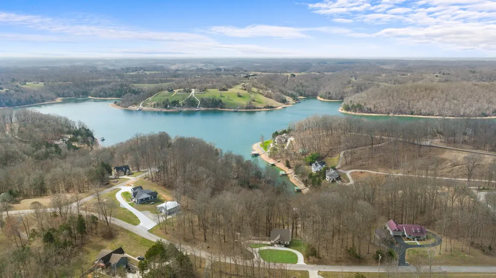 1530 Ridgeview Run Lynchburg, TN 37352
