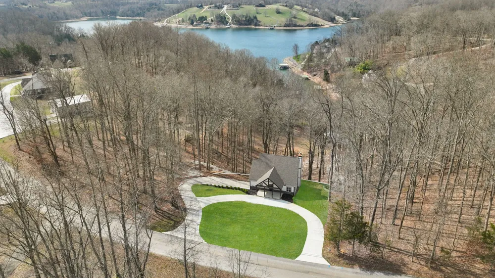 1530 Ridgeview Run Lynchburg, TN 37352