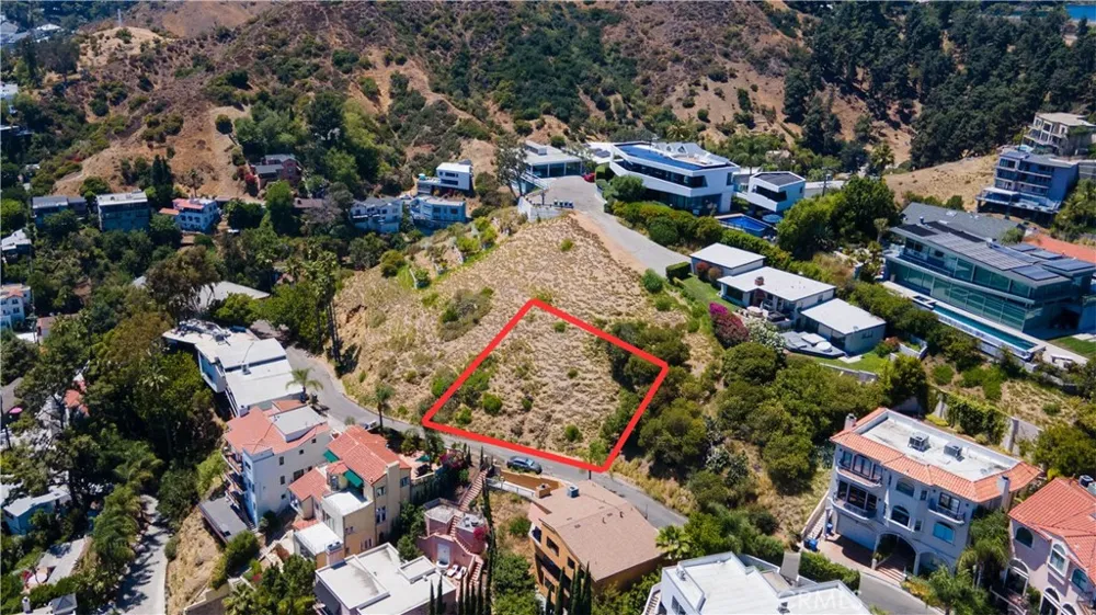 Quebec Drive Hollywood Hills East, CA 90068