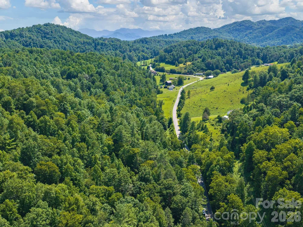 99999 Baileys Branch Road Marshall, NC 28753