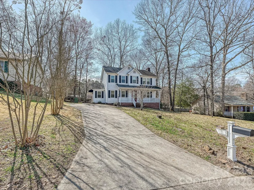 104 Deertrack Drive Mount Holly, NC 28120