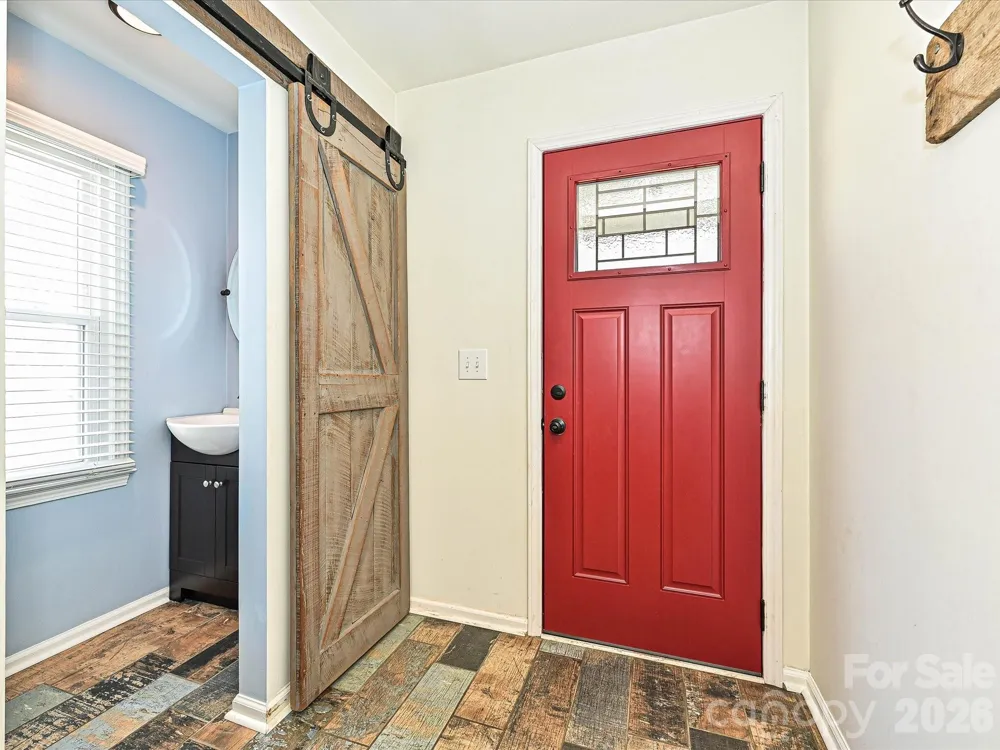 104 Deertrack Drive Mount Holly, NC 28120