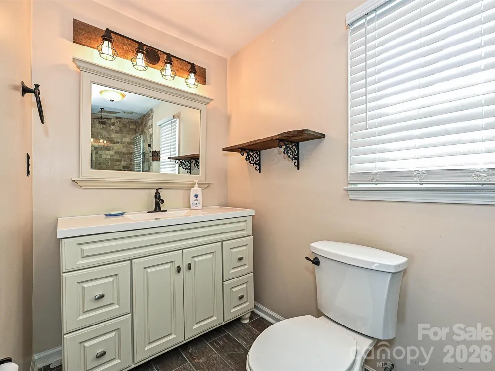 104 Deertrack Drive Mount Holly, NC 28120