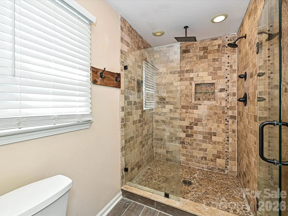 104 Deertrack Drive Mount Holly, NC 28120