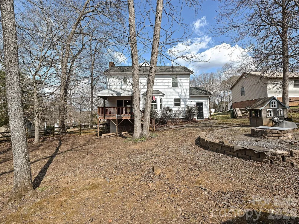 104 Deertrack Drive Mount Holly, NC 28120
