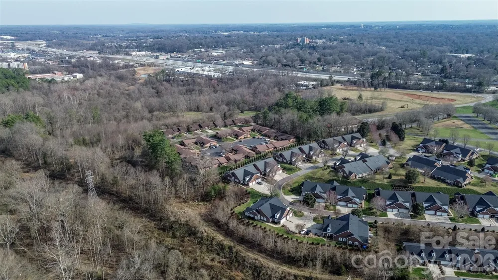 1365 Royalty Circle Statesville, NC 28625