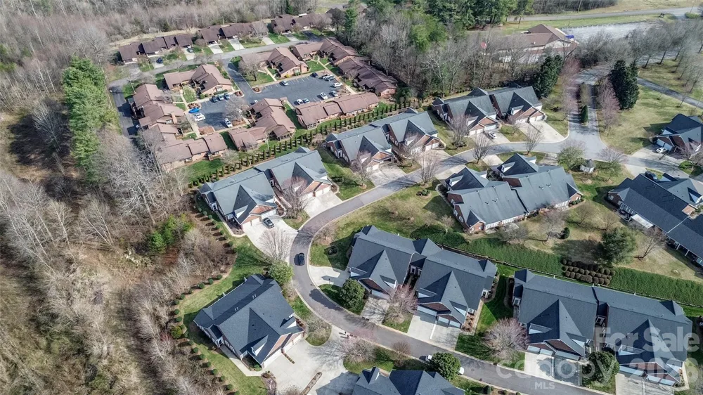 1365 Royalty Circle Statesville, NC 28625