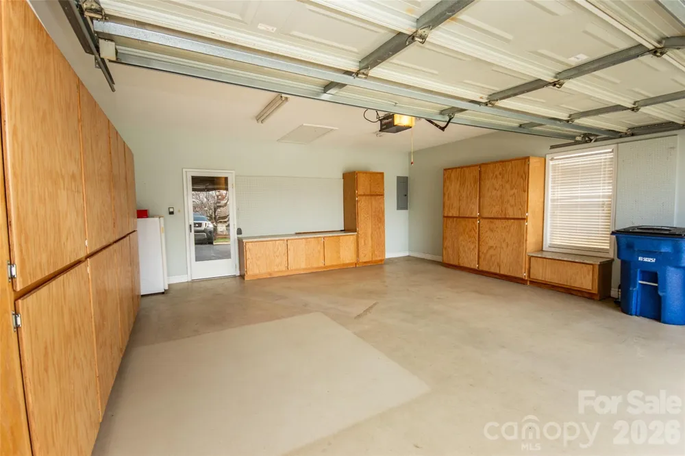 1365 Royalty Circle Statesville, NC 28625