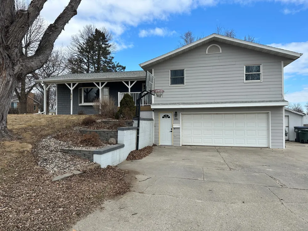 101 E Virginia Street Luverne, MN 56156