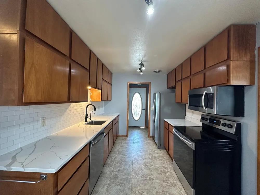 101 E Virginia Street Luverne, MN 56156