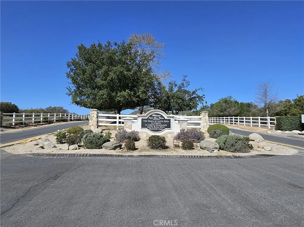 Calle De Suenos Murrieta, CA 92562