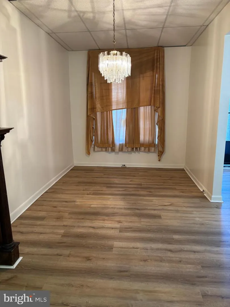 433 PEFFER STREET Harrisburg, PA 17102