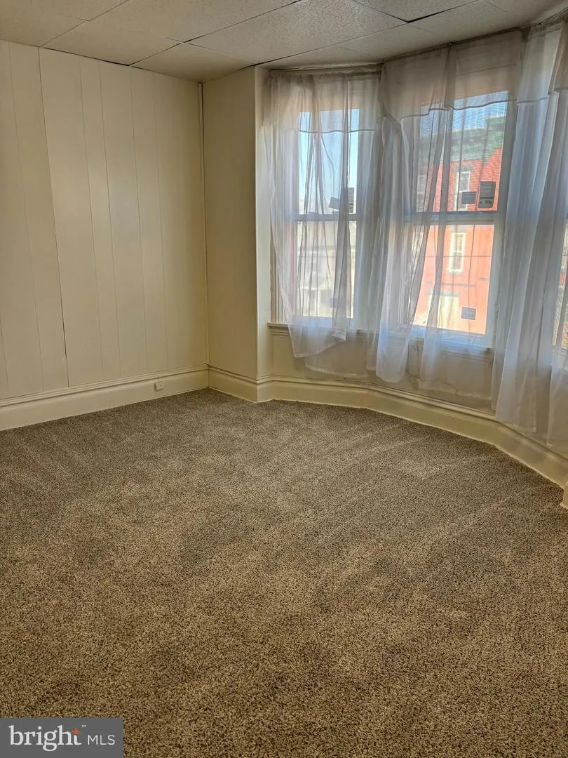 433 PEFFER STREET Harrisburg, PA 17102