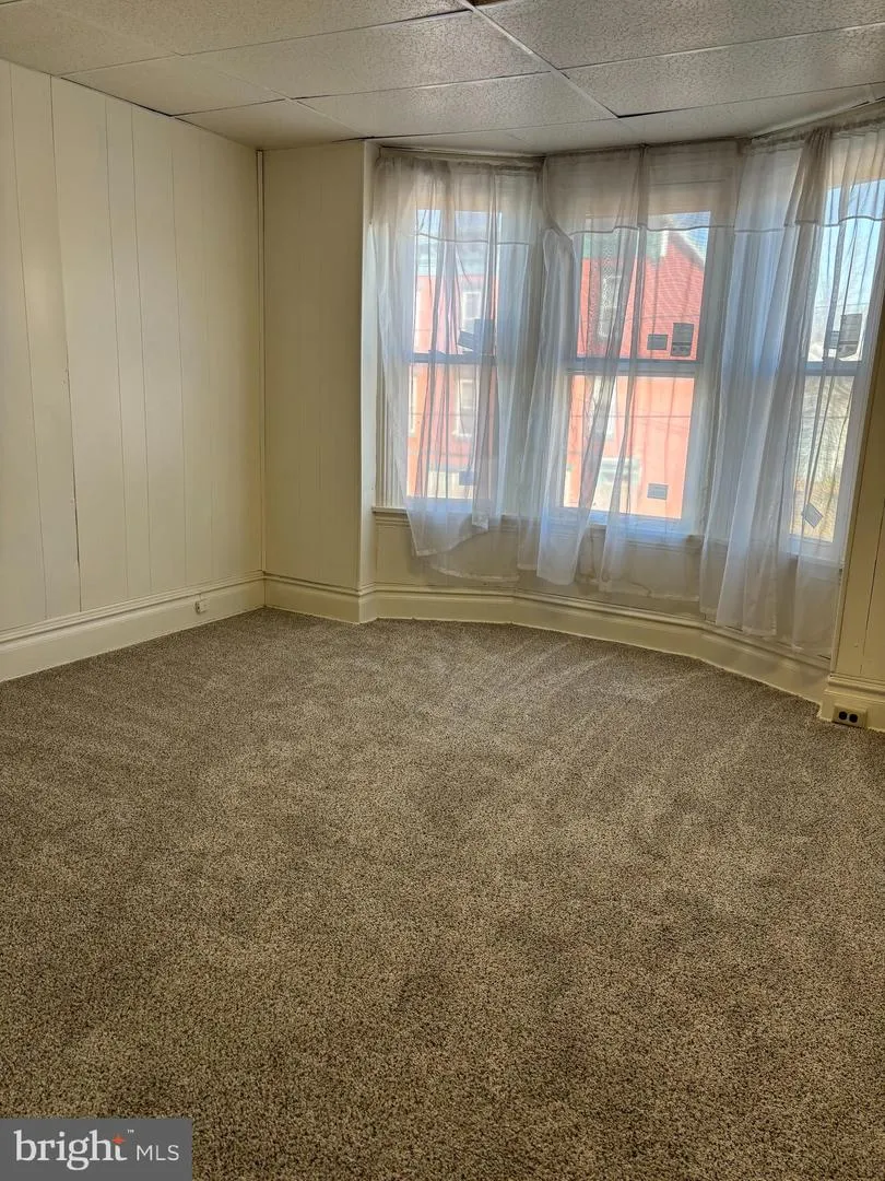 433 PEFFER STREET Harrisburg, PA 17102