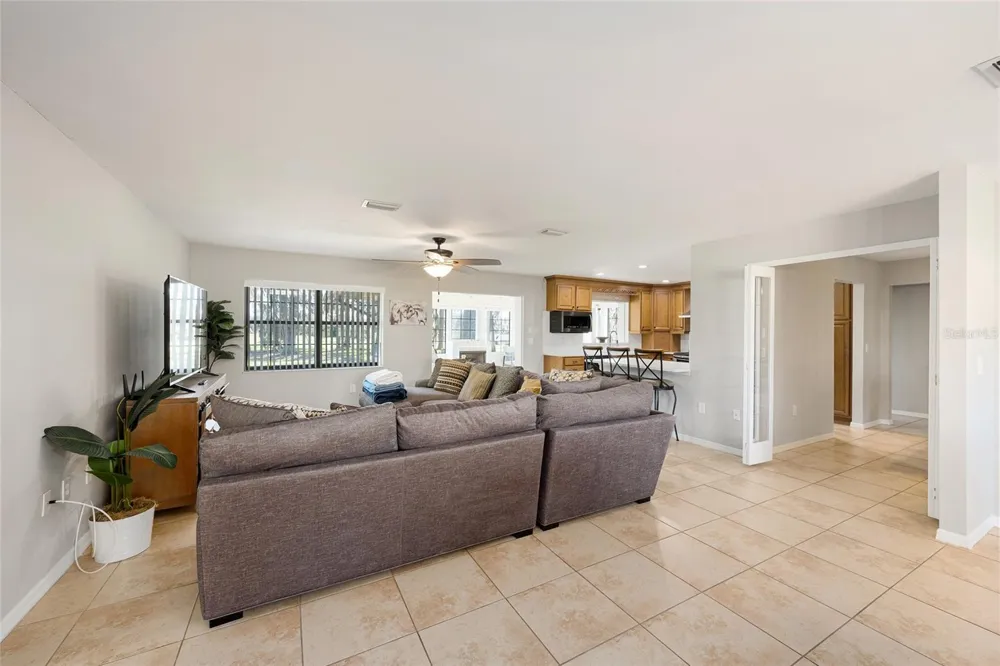 5201 NW 78TH COURT ocala, FL 34482
