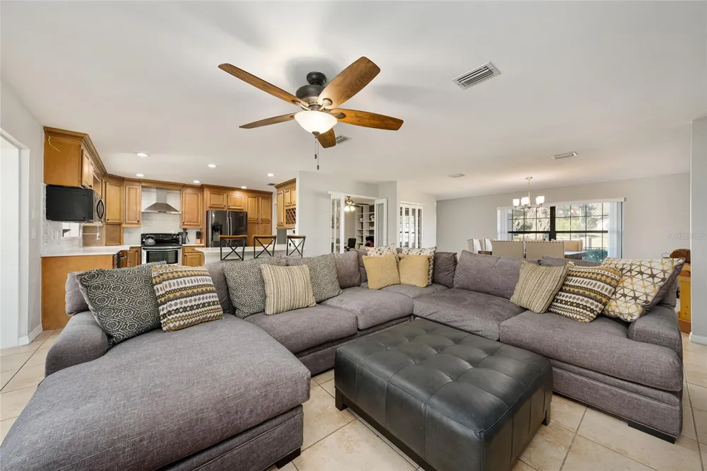 5201 NW 78TH COURT ocala, FL 34482