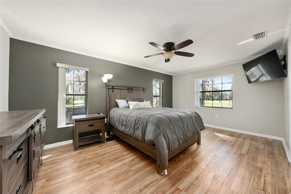 5201 NW 78TH COURT ocala, FL 34482