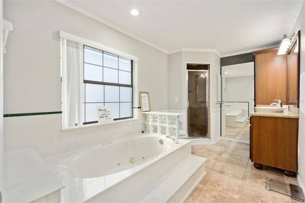 5201 NW 78TH COURT ocala, FL 34482