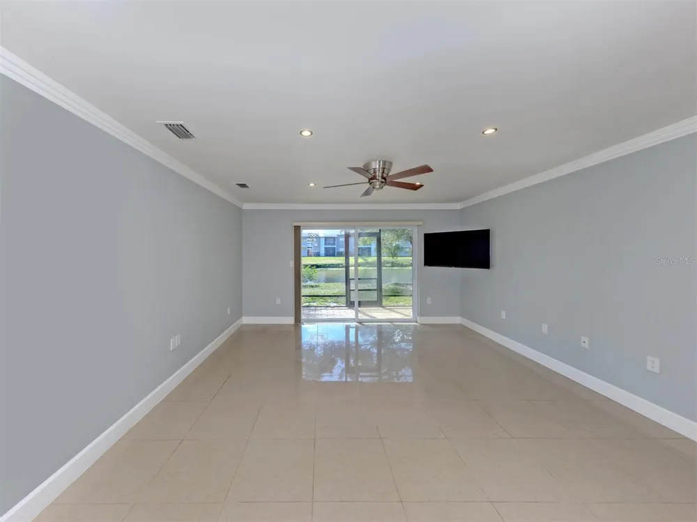 2616 HIDDEN LAKE DRIVE #A Sarasota, FL 34237