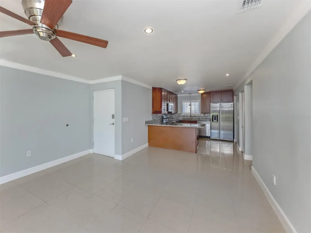 2616 HIDDEN LAKE DRIVE #A Sarasota, FL 34237