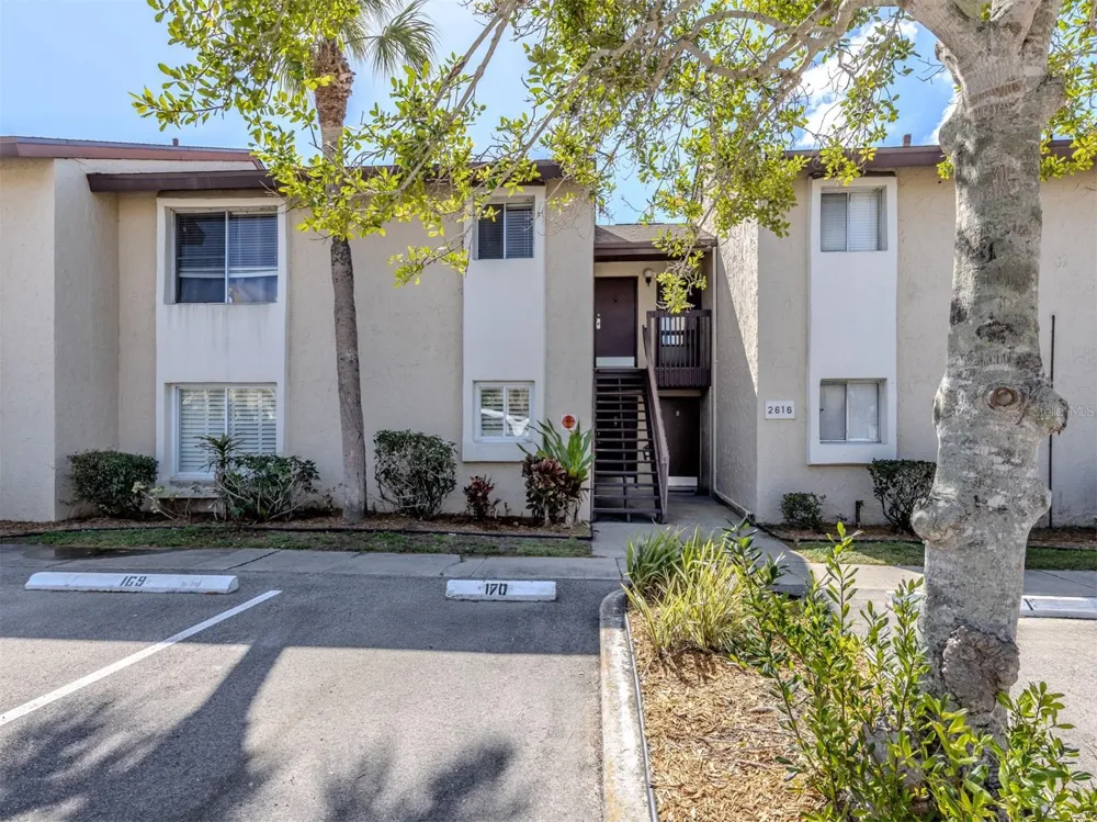 2616 HIDDEN LAKE DRIVE #A Sarasota, FL 34237