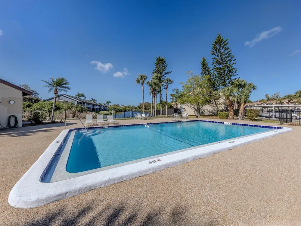 2616 HIDDEN LAKE DRIVE #A Sarasota, FL 34237