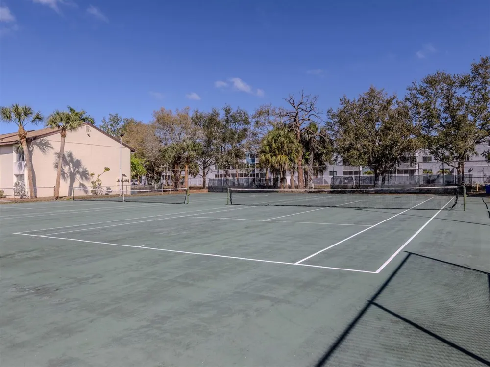2616 HIDDEN LAKE DRIVE #A Sarasota, FL 34237