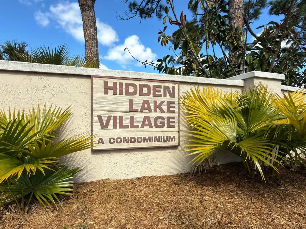 2616 HIDDEN LAKE DRIVE #A Sarasota, FL 34237