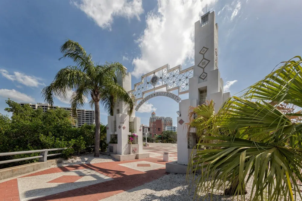 2616 HIDDEN LAKE DRIVE #A Sarasota, FL 34237