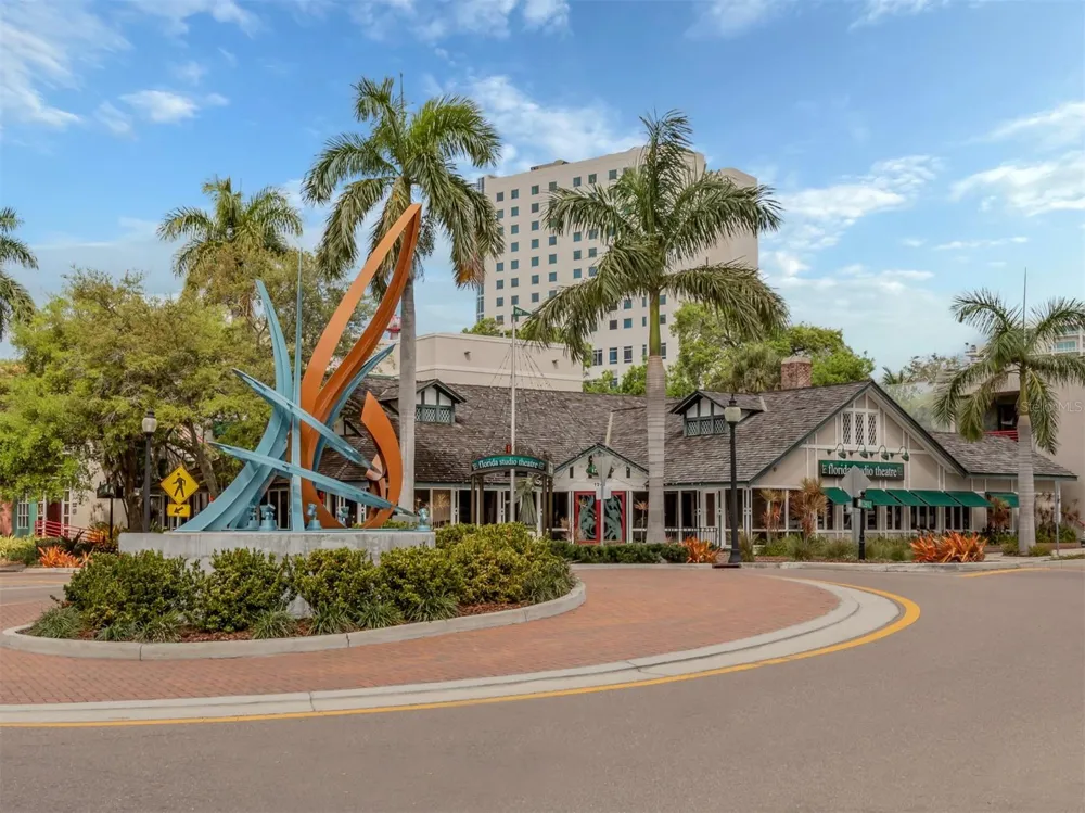 2616 HIDDEN LAKE DRIVE #A Sarasota, FL 34237