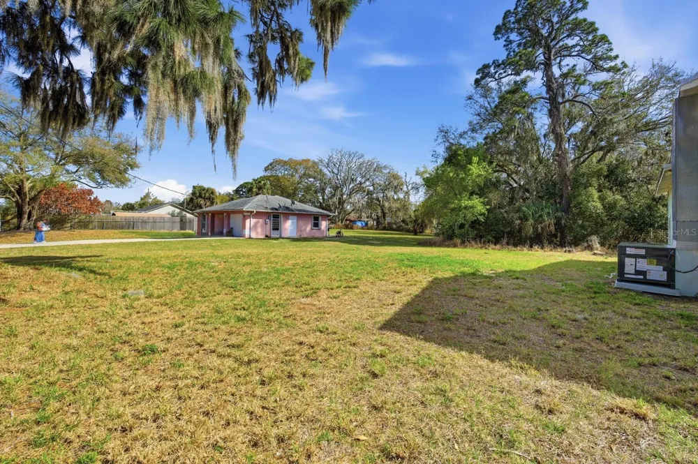 2627 MYRTLE AVENUE Mims, FL 32754
