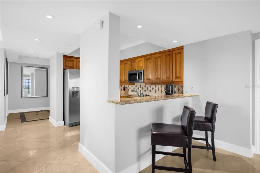 7593 GATHERING DRIVE #608 Reunion, FL 34747