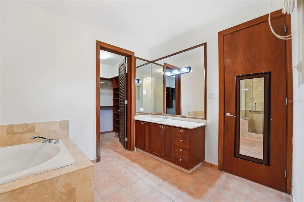 182 DORADO BEACH EAST Dorado, PR 00646