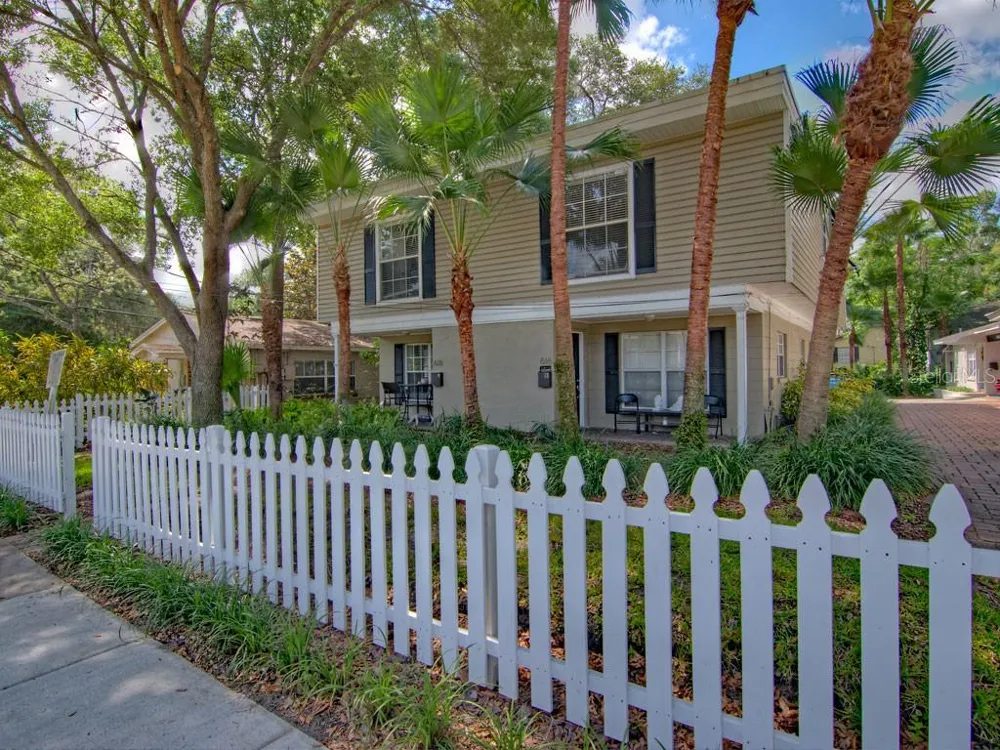 616 PALMER STREET #B Orlando, FL 32801