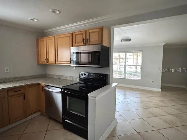 616 PALMER STREET #B Orlando, FL 32801